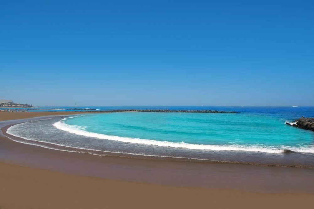 Peaceful & Bright Loft, Heated Pool, Netflix, Free Wifi & Parking, Tennis Los Cristianos  Bagian luar foto